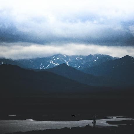 AI 기반 로드 트립 및 로열티 프리 음악 AI 기반 로드 트립 및 로열티 프리 음악